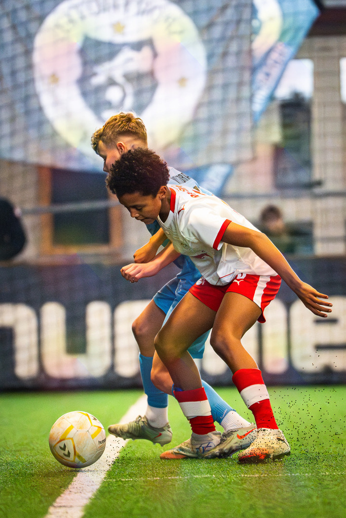 _BLR9020 | Professionelle Fußball- und Sportfotografie. Spielbilder online ansehen und kaufen – Einzelbilder oder komplette Galerien in hoher Qualität. - Realisiert mit Pictrs.com