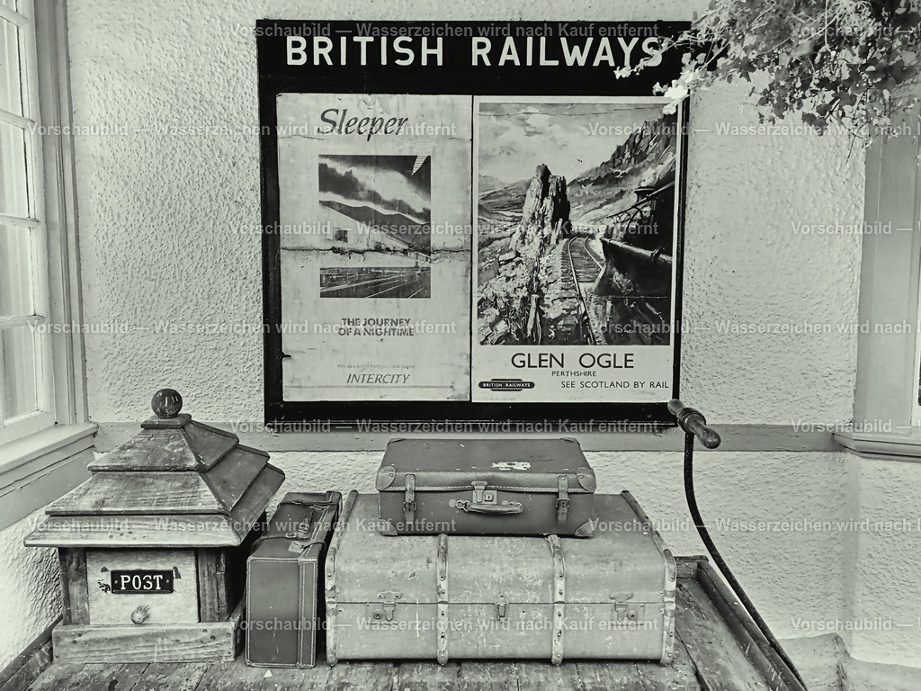 advertisingposters-british_rail | online Fotogalerie mit schwarz-weiß Fotografien und Shop für zeitlose  Poster und Leinwände in stilvollem schwarz weiß  - Realisiert mit Pictrs.com