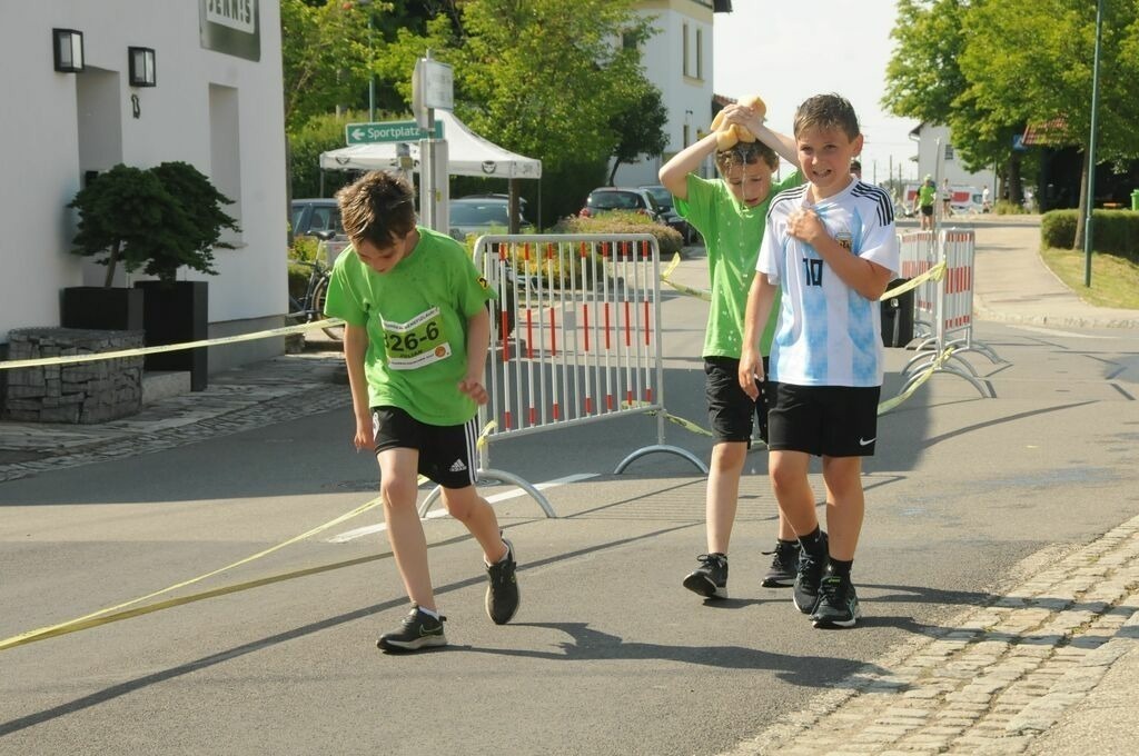 12h Lauf Prambachkirchen | Sport-,  Presse- und Eventbegleitung!
Contact me !
