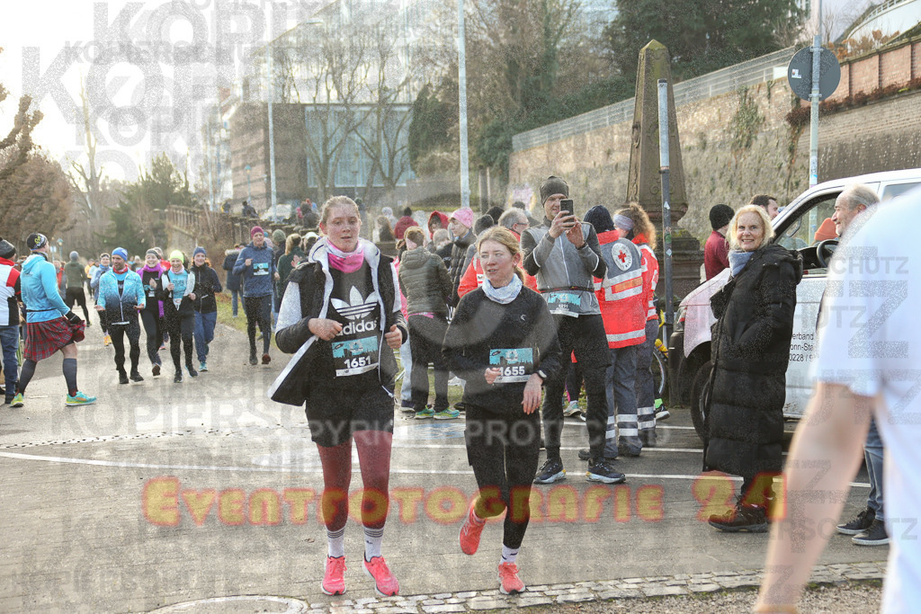 241231_1035_EX1_1336 | Sportfotografie im Rhein-Sieg Kreis, Köln, Bonn, NRW, Rheinland Pfalz, Hessen, etc. Unser Tätigkeitsfeld umfasst den Laufsport vom Volkslauf über den Marathon, Duathlon, Triathon bis zum Ultralauf wie Kölnpfad Ultra oder Schindertrail.