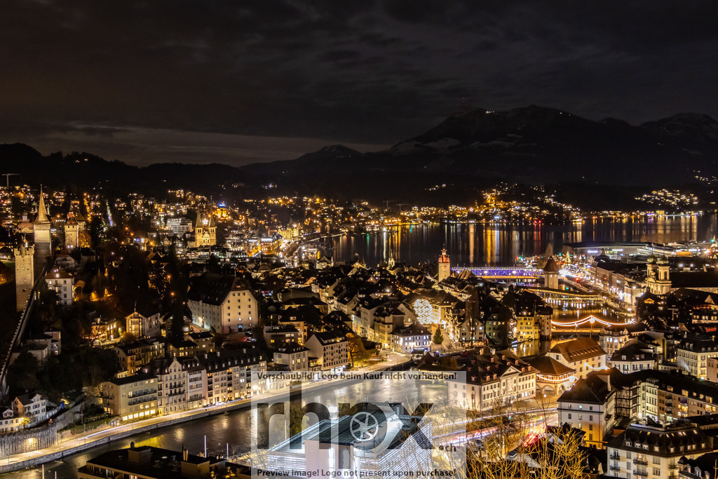 IMG_6736 | Stimmungsvolle Fotokunst aus Luzern. Erlebe den Pilatus, den See und die Stadt Luzern in exklusiven Aufnahmen in der Fotogalerie & Shop. - Realisiert mit Pictrs.com