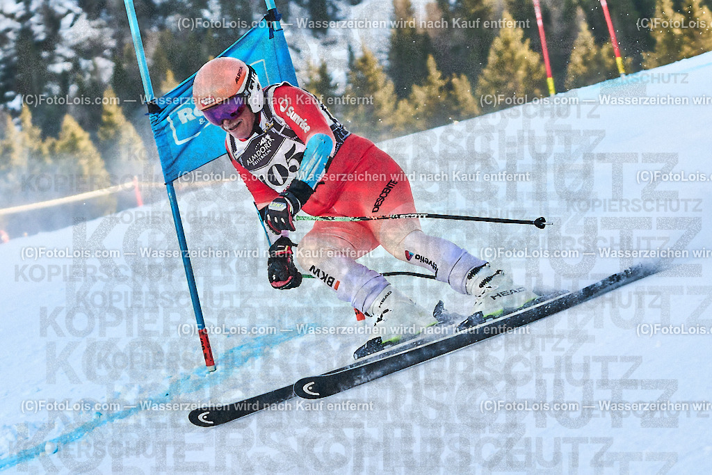 ALP2174_FIS-MastersCup_Reiteralm_Giant-SL_Nafzger Hans-Peter | FIS-MastersCup GIANT-SLALOM auf der Reiteralm in Pichl, Sa 18. Jänner 2025.