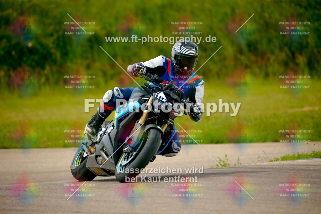 _MOT1157 | Hier findet Ihr Bilder von Touristenfahrten auf der Nürburgring Nordschleife oder von anderen Veranstaltungen die ich besucht habe. Viel Spass beim Durch Schauen 