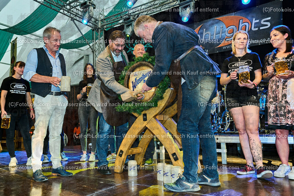 ALP5120_VOLKSFEST_Bieranstich | (C)FotoLois.com, Alois Spandl, BIERANSTICH im Festzelt beim WIESELBURGER VOLKSFEST mit den TSCHECHEN als Vorband und dem Auftritt von Die HIGHLIGHTS, Mi 28. Juni 2023.