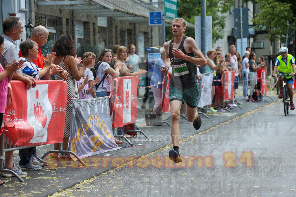 220625_1635_EX1_4694 | Sportfotografie im Rhein-Sieg Kreis, Köln, Bonn, NRW, Rheinland Pfalz, Hessen, etc. Unser Tätigkeitsfeld umfasst den Laufsport vom Volkslauf über den Marathon, Duathlon, Triathon bis zum Ultralauf wie Kölnpfad Ultra oder Schindertrail.