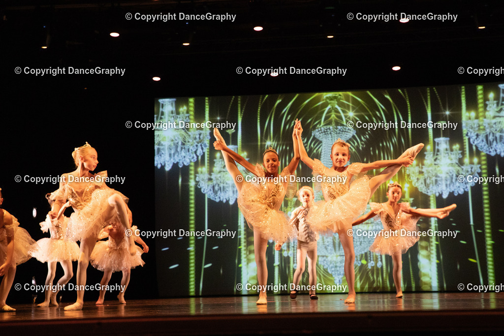 GPHY6585 | DanceGraphy - Realisiert mit Pictrs.com