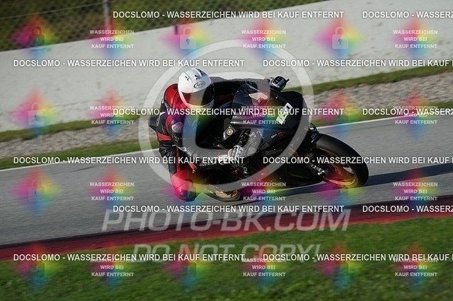 2025_10_24_PBK_42180 | Sportfotografie; SlowMotion; Video; Rennstrecke; Hafeneger; RSE; Speer; Trackday; Motorsportarena; Hockenheimring; Brno; Most; Barcelona; Valencia, Benny; Kaetzmer;