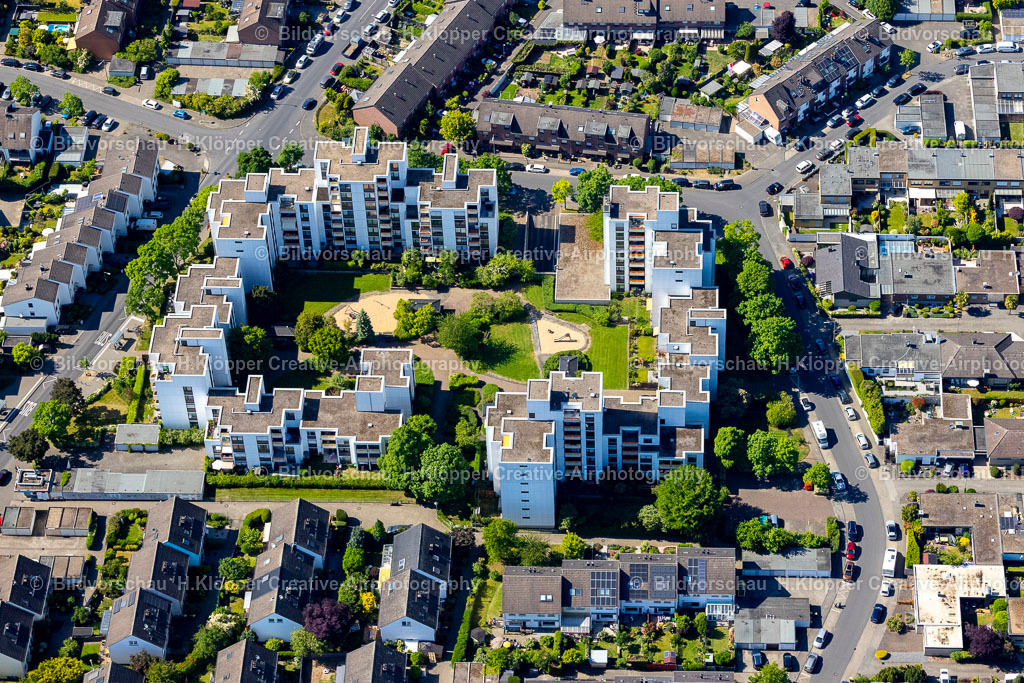 Luftbild Köln_Chorweiler-3400 | Luftbildfotografie und Luftbild Köln_ChorweilerPlattenbau- Hochhaus- Wohnsiedlung in Pesch im Bundesland Nordrhein-Westfalen, Deutschland - Realisiert mit Pictrs.com
