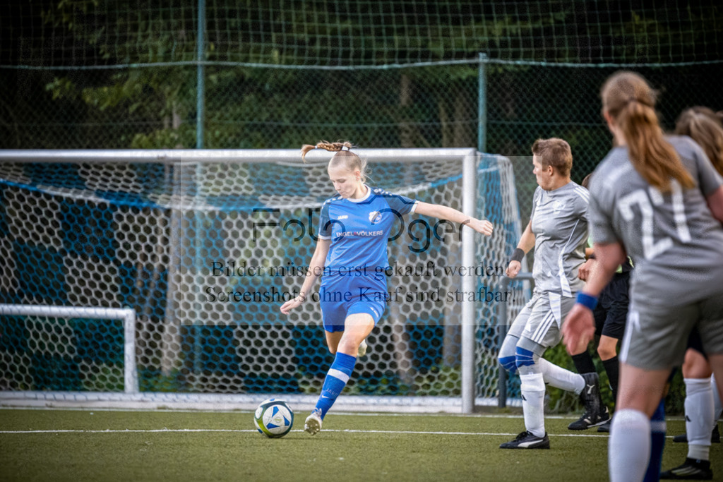 SG Holzhausen / Schölerberg / TuS Nahne - SV Harderberg | Fr.-BZP Weser-Ems · SG Holzhausen / Schölerberg / TuS Nahne - 1. Damen · Sportplatz Auf dem Volke - Realisiert mit Pictrs.com