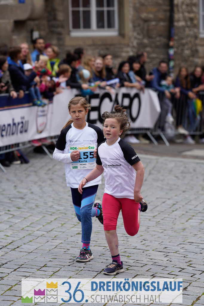 AOK Junior Cup 400m | 3Königslauf 2022 AOK Junior Cup 400m - Realisiert mit Pictrs.com