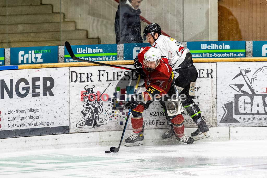 Bayernliga Eishockey Meisterrunde, TSV Peißenberg "Miners" gegen EHC Königsbrunn "Pinguines" am 17.2.23 in Peißenberg | Bayernliga Eishockey Meisterrunde, TSV Peißenberg "Miners" gegen EHC Königsbrunn "Pinguines" am 17.2.23 in Peißenberg