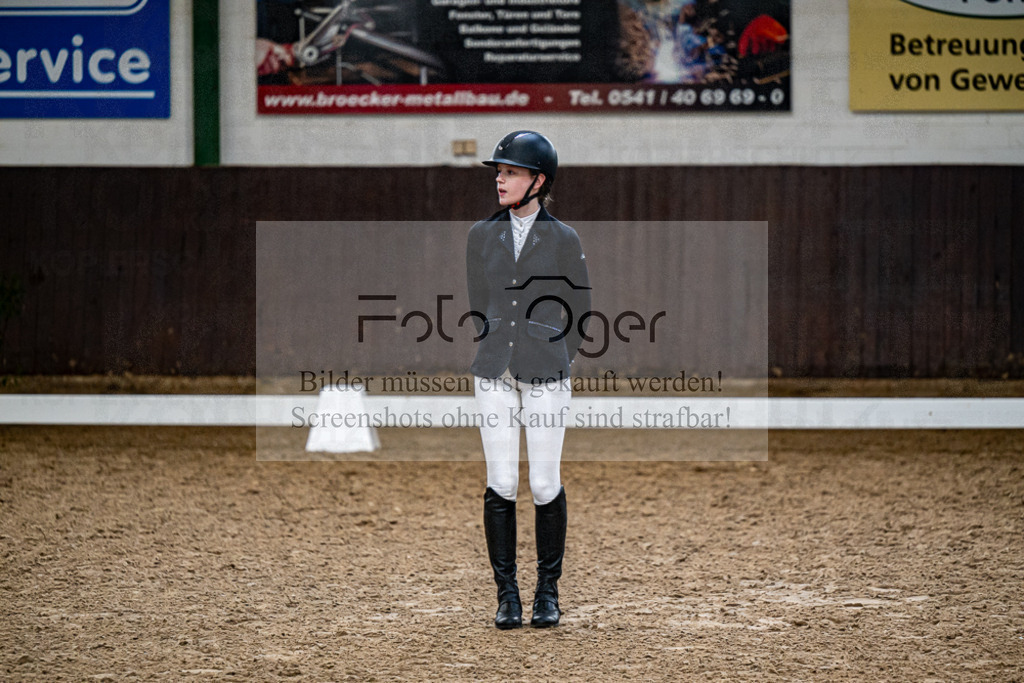 20240310-DOS_1182 | Entdecke hochwertige Reitturnierfotos von Foto Oger. Professionell, emotional und authentisch – jetzt Lieblingsmomente im Shop bestellen.Deutschlandweite Turnierfotografie. - Realisiert mit Pictrs.com