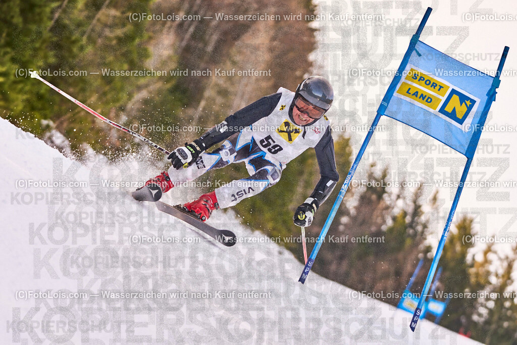 ALP0897_MastersCup-RTL-II_LKHF_Dobetsberger Johann | NÖ Raiffeisen MastersCup, Jugend - Damen - Herren, Riesentorlauf-Rennen 2 auf der Fuchswaldpiste in Lackenhof am Ötscher, durchführender Verein: Schiklub Lackenhof, So 9. Februar 2025.