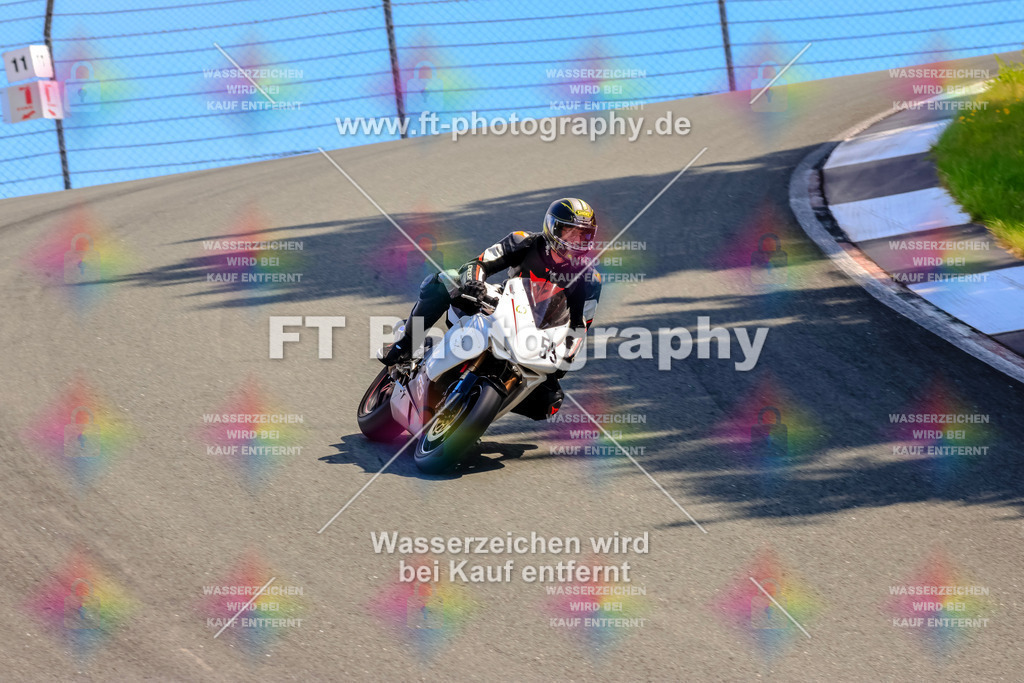 _TCM4241 | Hier findet Ihr Bilder von Touristenfahrten auf der Nürburgring Nordschleife oder von anderen Veranstaltungen die ich besucht habe. Viel Spass beim Durch Schauen 