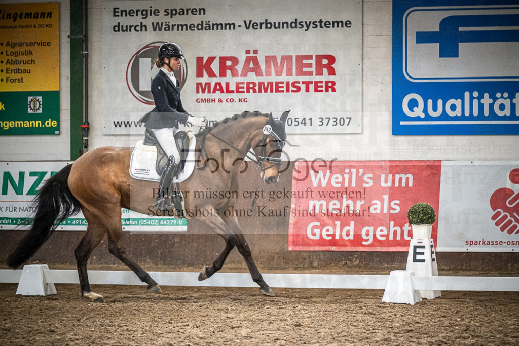 DOS_0903 | Entdecke hochwertige Reitturnierfotos von Foto Oger. Professionell, emotional und authentisch – jetzt Lieblingsmomente im Shop bestellen.Deutschlandweite Turnierfotografie. - Realisiert mit Pictrs.com