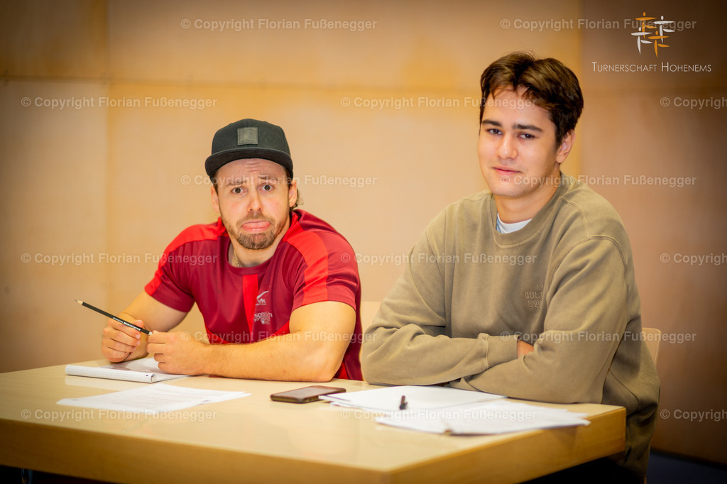 Promo-235 | "Fussifoto.com – Ihr Ansprechpartner für hochwertige Fotografie! Entdecken Sie kreative Bilder und professionelle Dienstleistungen. Kontaktieren Sie uns für Ihre Projekte!"