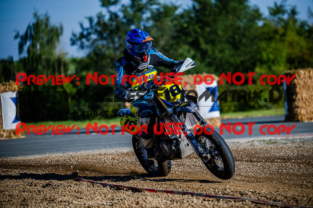 MaZZes_FotoMatrix_220904_3217 | S1