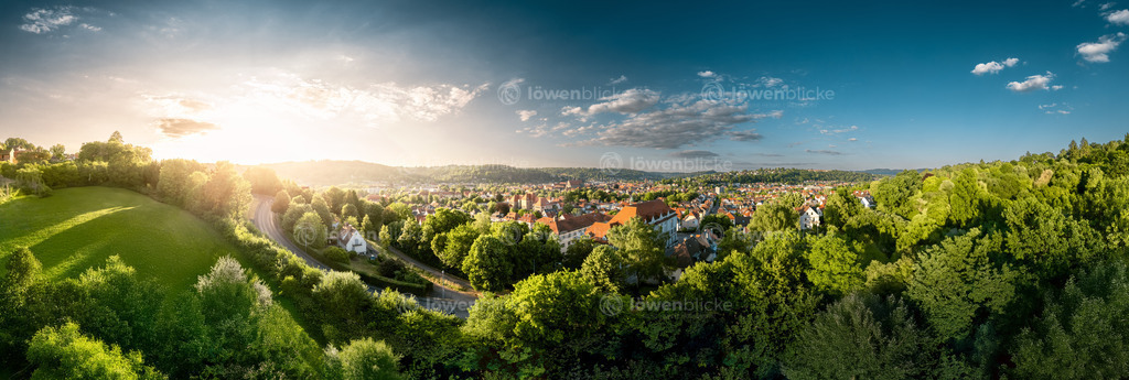 Schwäbisch Gmünd im Sonnenuntergang im Sommer | löwenblicke | shop