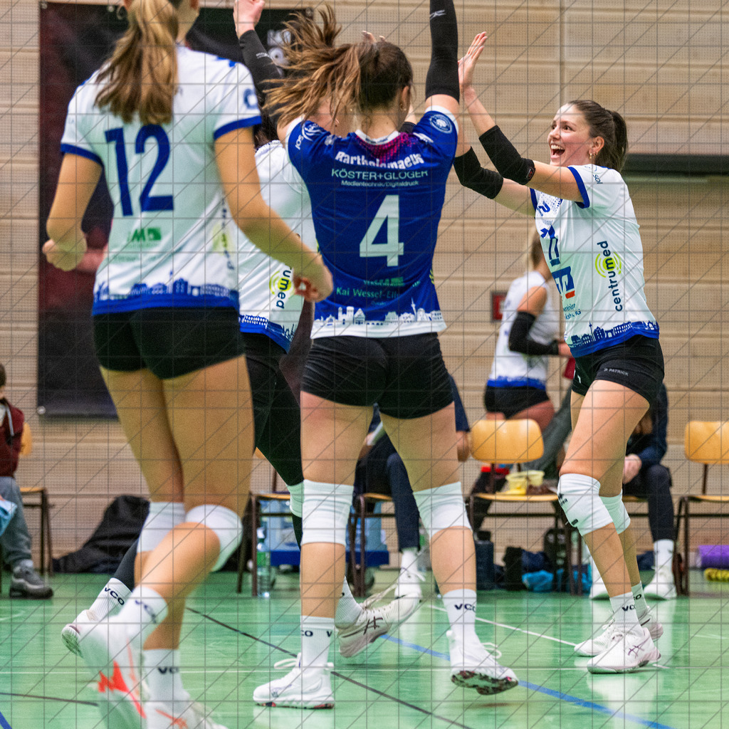 2. VBLF Nord 25/26 | Spiel 4072 | VC Osnabrück vs. Schweriner SC II | //  17.01.26: 2. VBLF Nord 25/26 | Spiel 4072 | VC Osnabrück vs. Schweriner SC II / Osnabrück / Deutschland  //   CREDIT:www.bullenfotos.de, Martin König, Hörner Weg 40, D-49078 Osnabrück, +4917663732967 // Nutzung und Weitergabe nur zu den vereinbarten Zwecken. Presseanfragen an Ersteller. Alle Rechte beim Ersteller. Honorierung nach MFM. - Realisiert mit Pictrs.com