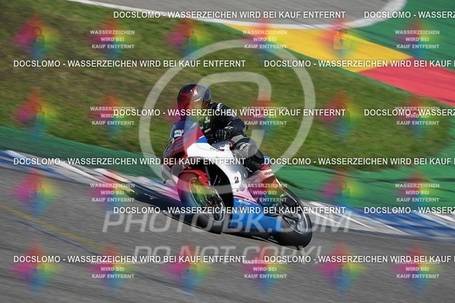 2025_08_05_PBK_24020 | Sportfotografie; SlowMotion; Video; Rennstrecke; Hafeneger; Speer; Racing; RSE; BMW; CBO; Trackday; Motorsportarena; Hockenheimring; Brno; Most; Barcelona; Valencia