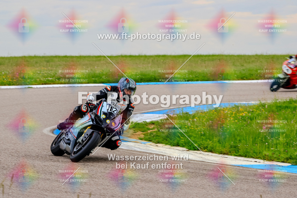 MotoTeam-1777 | Hier findet Ihr Bilder von Touristenfahrten auf der Nürburgring Nordschleife oder von anderen Veranstaltungen die ich besucht habe. Viel Spass beim Durch Schauen 