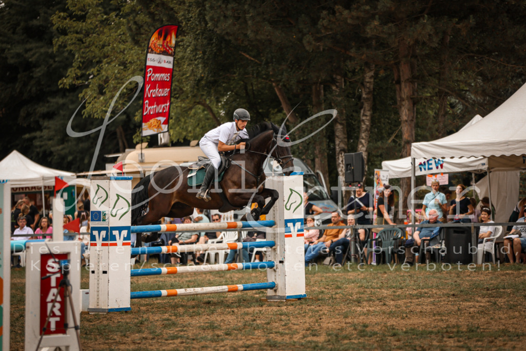 27.SoSpM00037 | Leoni Ertmer Photography - Realisiert mit Pictrs.com