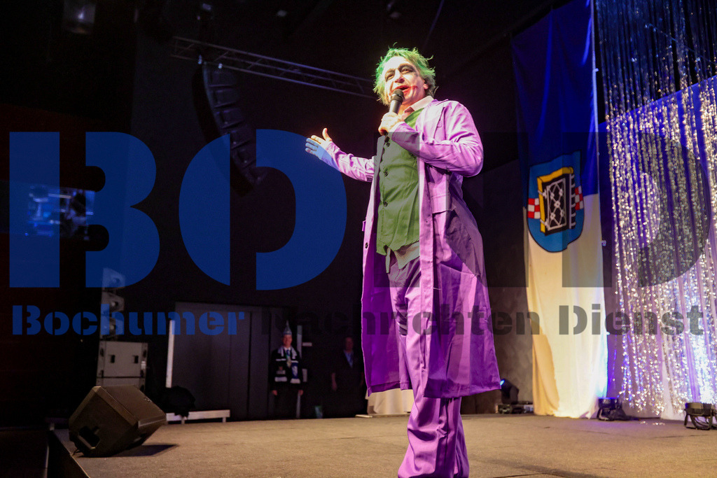 SES_GROBOKA20250208-35 | bond - Realisiert mit Pictrs.com