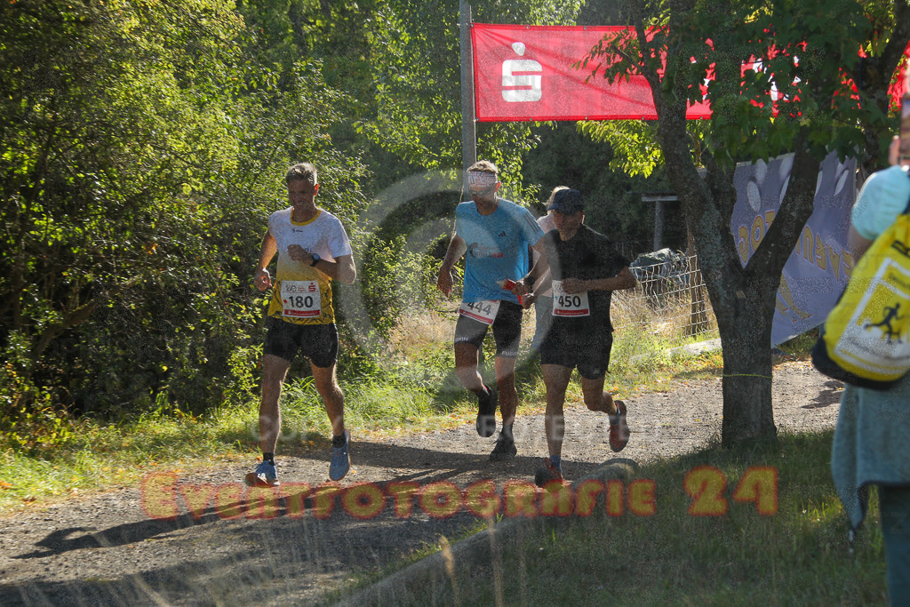 250830_0935_EV4_3039 | Sportfotografie im Rhein-Sieg Kreis, Köln, Bonn, NRW, Rheinland Pfalz, Hessen, etc. Unser Tätigkeitsfeld umfasst den Laufsport vom Volkslauf über den Marathon, Duathlon, Triathon bis zum Ultralauf wie Kölnpfad Ultra oder Schindertrail.