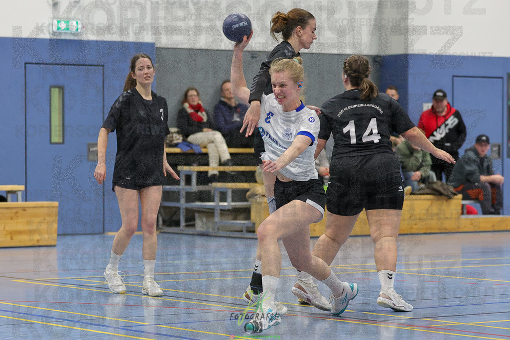Frauen 2. Bezirksklasse, SG Rechtenbach - HSG Kleenheim/Langgöns III | Frauen 2. Bezirksklasse, SG Rechtenbach - HSG Kleenheim/Langgöns III am 16.11.2024 in Rechtenbach (Sporthalle Rechtenbach)Photo © 2024 - Jörg Heinrich - Realisiert mit Pictrs.com