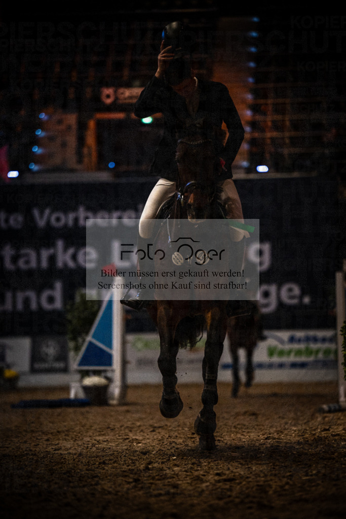 DOS_0188 | Entdecke hochwertige Reitturnierfotos von Foto Oger. Professionell, emotional und authentisch – jetzt Lieblingsmomente im Shop bestellen.Deutschlandweite Turnierfotografie. - Realisiert mit Pictrs.com