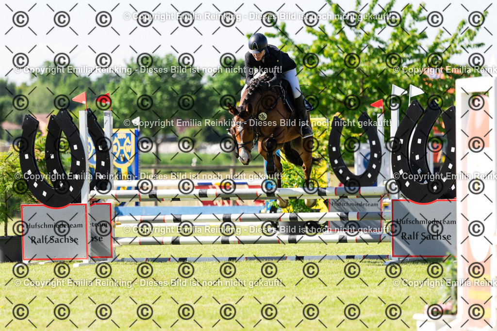 CL5A8126 | Emilia Reinking Fotografie - Realisiert mit Pictrs.com