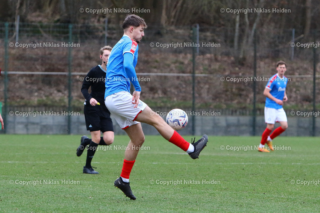 NH_HolsteinKielU23_SCWeicheFlensburg08_RegionalligaNord_04022024 | #9 Etienne Sohn (Holstein Kiel U23)

Regionalliga Nord I 20. Spieltag I 04.02.2024