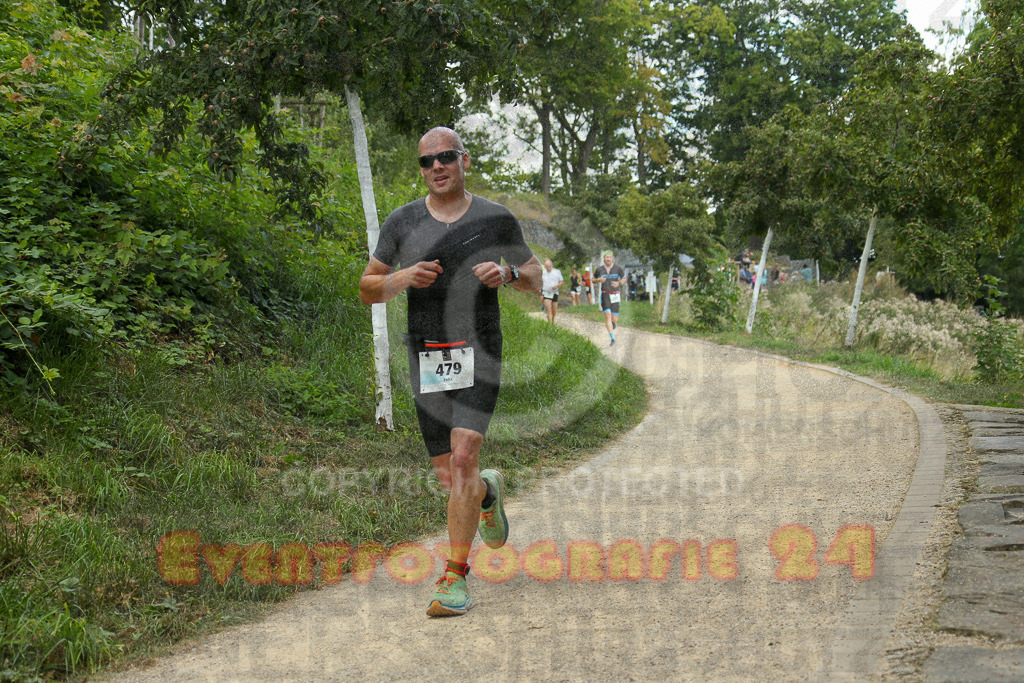250824_1356_EX1_4330 | Sportfotografie im Rhein-Sieg Kreis, Köln, Bonn, NRW, Rheinland Pfalz, Hessen, etc. Unser Tätigkeitsfeld umfasst den Laufsport vom Volkslauf über den Marathon, Duathlon, Triathon bis zum Ultralauf wie Kölnpfad Ultra oder Schindertrail.