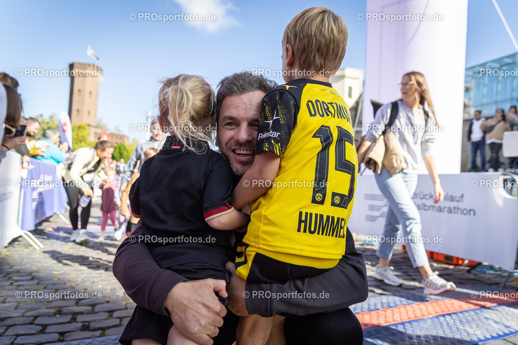 44. Kölner Brückenlauf; Koeln, 14.09.25 | Impressionen vom 44. Kölner Brückenlauf am 14.09.25 am Schokoladenmuseum in Koeln. Foto: BEAUTIFUL SPORTS/Leah Kohring