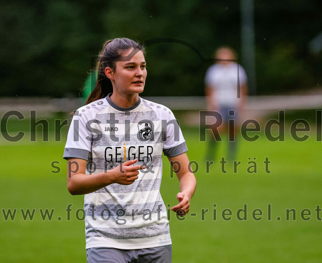2023-10-07_038_FC_Forstern_gegen_TSV_Schwaben_Augsburg | Forstern, Deutschland, 07.10.2023:
Fußball, Frauen Bayernliga 2023 / 2024, 6. Spieltag, FC Forstern gegen TSV Schwaben Augsburg, Endergebnis: 1:6

Sophie Keitel (TSV Schwaben Augsburg, #14)

Foto: Christian Riedel / fotografie-riedel.net