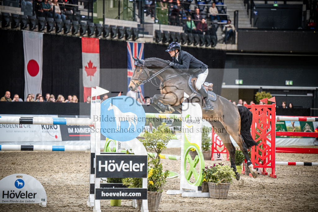 DOS_2840 | Entdecke hochwertige Reitturnierfotos von Foto Oger. Professionell, emotional und authentisch – jetzt Lieblingsmomente im Shop bestellen.Deutschlandweite Turnierfotografie. - Realisiert mit Pictrs.com
