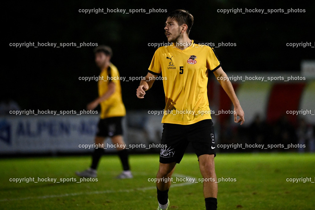 FC KAC 1909 vs. FC Nussdorf Debant | #5 Ivan Makovec FC Nussdorf Debant, FC KAC 1909 vs. FC Nussdorf Debant, FC KAC 1909 vs. FC Nussdorf Debant am 19.09.2025 in Klagenfurt (Sportplatz KAC), Austria, (Photo by Bernd Stefan)