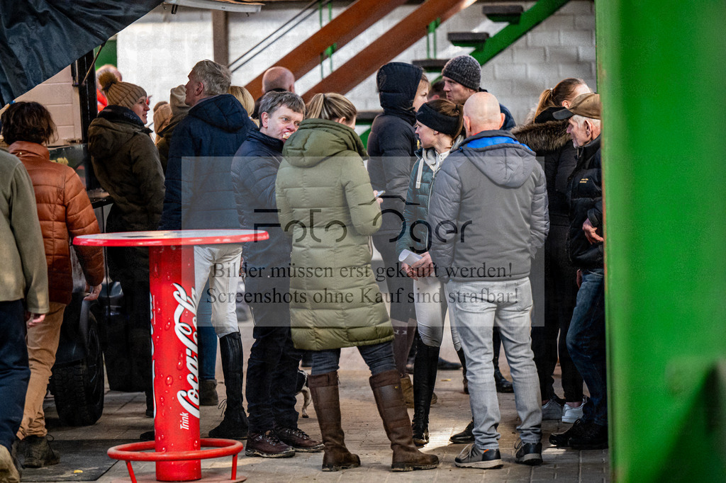 DOS_3753 | Entdecke hochwertige Reitturnierfotos von Foto Oger. Professionell, emotional und authentisch – jetzt Lieblingsmomente im Shop bestellen.Deutschlandweite Turnierfotografie. - Realisiert mit Pictrs.com
