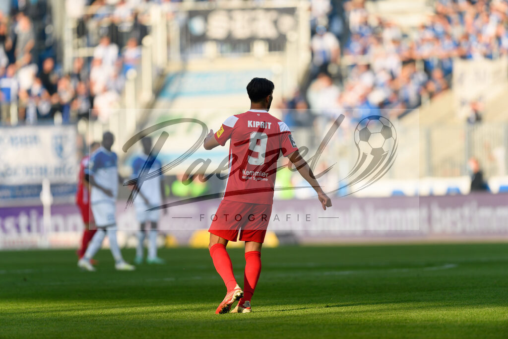 FCMFCK20210904_008 | Fussball, Herren:   beim Spiel der 3. Liga zwischen 1. FC Magdeburg und 1. FC Kaiserslautern in der MDCC-Arena am 04.09.2021 in Magdeburg, Deutschland.DFB / DFL REGULATIONS PROHIBIT ANY USE OF PHOTOGRAPHS AS IMAGE SEQUENCES AND/OR QUASI-VIDEO. - Realisiert mit Pictrs.com