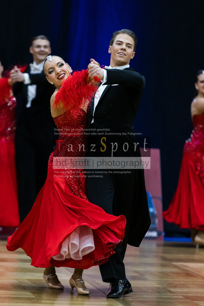 20260314_BL1_Std-Formationen_Nbg3069 | Tanzsportbilder, Standardtanz, Lateintanz, WDSF, DTV, LTVB, dancecomp, goc, hessen tanzt, blaues band der spree, walzer, tango, wiener walzer, slowfox, quickstepp, samba, rumba, cha-cha-cha, paso doble. jive, hd-kroft photography, turniertanzsport