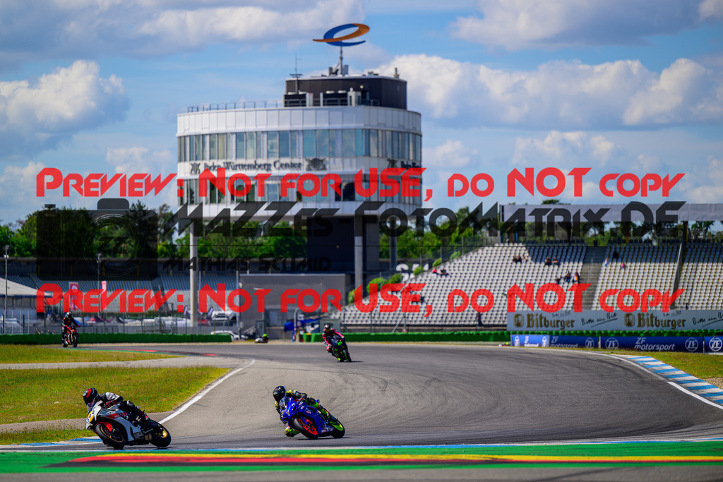 MaZZes_FotoMatrix_240615_6021986_8956 | ROT