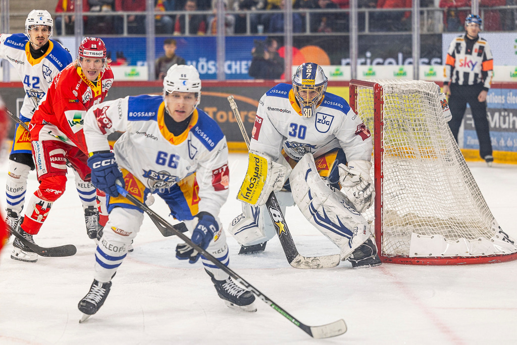 EHCB vs EVZ 20260227_WB-7628 | Sportbilder, Sportfotograf, Hochzeits- und Eventfotografin, Flugshows, Portraits und Tiershooting, Aviation, Downhill, Nationalleague, Swissleague, International