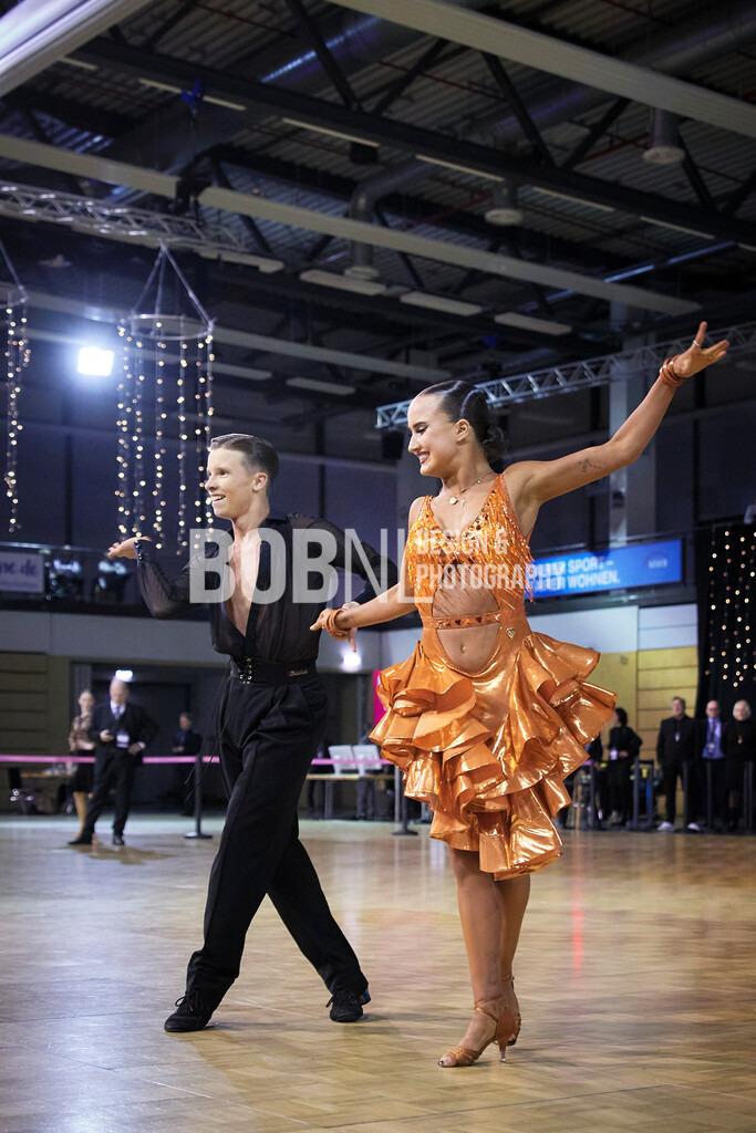 Winter Dance Festival | Mülheim a.d. Ruhr - 13.12.2025: Winter Dance Festival in Mülheim a.d. Ruhr (Westenergiehalle), Germany. Photo by: BobNL design &amp; photography  - Realized with Pictrs.com
