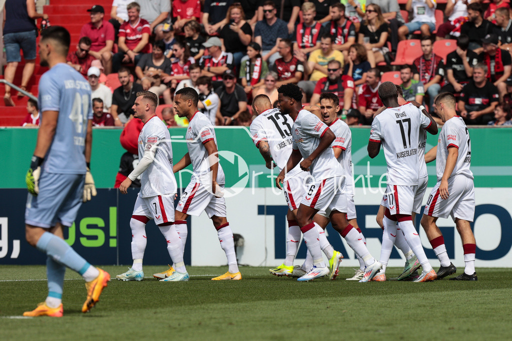 FC Ingolstadt - 1. FC Kaiserslautern | Jubel nach dem Treffer zum 0-1 durch Jannik MAUSE (FCK #18) / Freude / Happy / Tor / Torschuetze