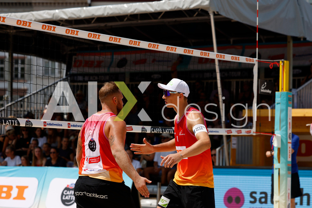Obi BeachTour 2026 - Basel | BASEL, SWITZERLAND - JULY 19: LAURENZ LEITNER (AUT) and MORITZ KINDL (AUT) during the Obi BeachTour 2026 match between LEITNER / KINDL (AUT) and BREER / KÄLIN (SUI) at Barfüsserplatz on July 19, 2026 in Basel, Switzerland. - Realisiert mit Pictrs.com