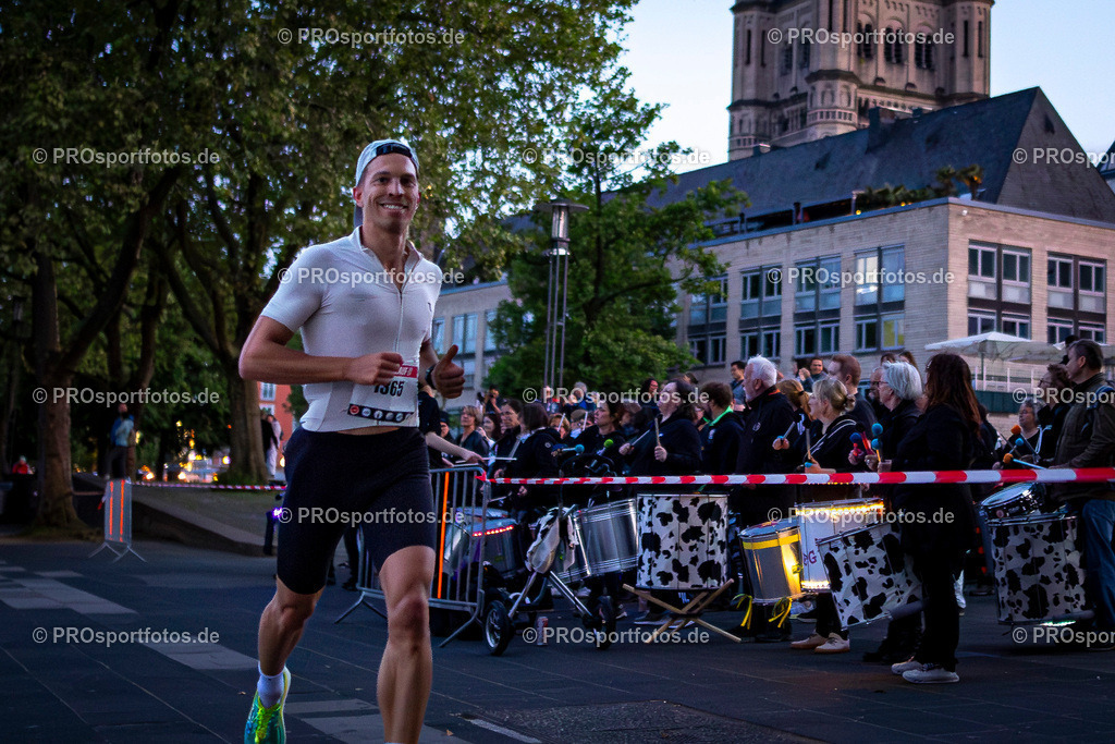 21. Nachtlauf des ASV Köln; Köln, 08.05.24 | Impressionen vom 21. Nachtlauf des ASV Köln am 08.05.24 in der Altstadt von Köln (Deutschland). Foto: BEAUTIFUL SPORTS/Bernd Hoffmann
