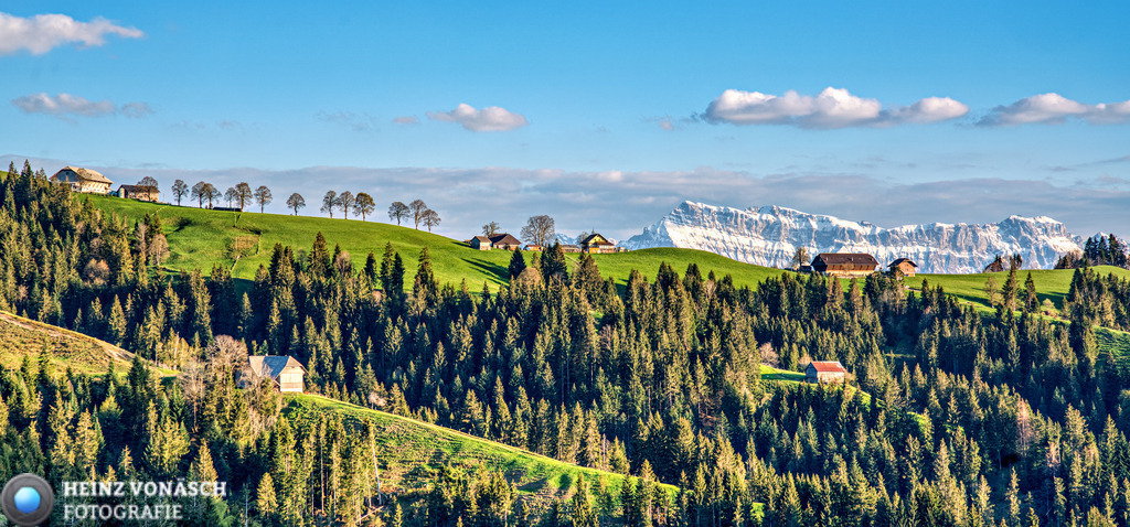 Landschaften_0037 | Alle Bilder von Heinz Vonäsch Fotografie können alle zu günstigen Preisen gekauft werden! Download der Bilder, Ausdrucke, Postkarten, Tassen T-Shirts, Kalender, Alu- Dibond usw. - Realisiert mit Pictrs.com