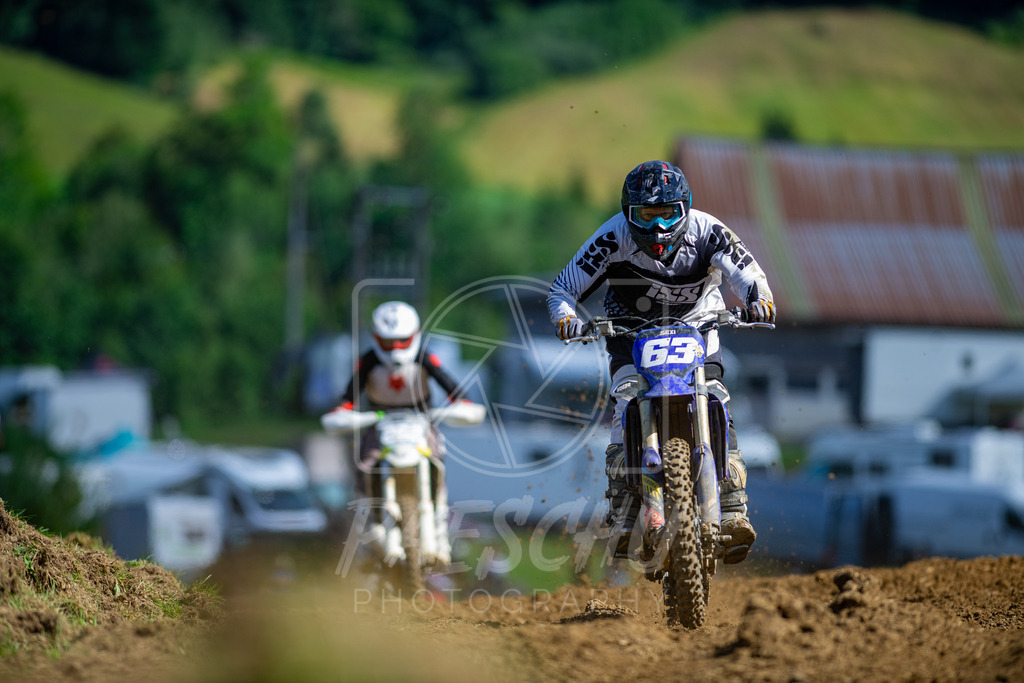 SE E (273) | Paeschuphoto Shop - Wer nicht sucht der auch nicht findet.Ob Motocrossbilder oder von einem besuchtem Spiel, Hauptsache Action. - Realisiert mit Pictrs.com