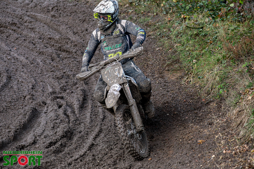 OpenTrack2024_Samstag_155 | Bildergalerie von Sport-Ereignissen aber auch von weiteren spannenden Dingen - nicht nur vom Niederrhein. In Anlehnung an den bekannten Spruch von Hanns Dieter Hüsch heißt das Motto: "Niederrhein ist überall".  - Realisiert mit Pictrs.com