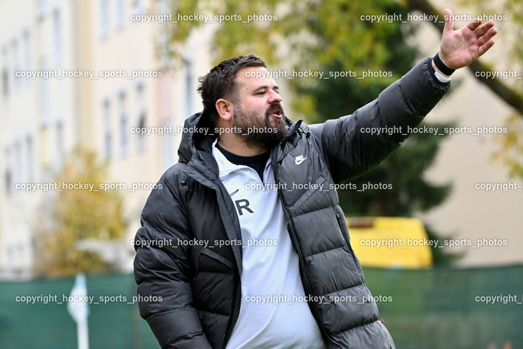 SV Donau vs. FC Nussdorf Debant | Headcoach FC Nussdorf Debant Sven Lovric, SV Donau vs. FC Nussdorf Debant, SV Donau vs. FC Nussdorf Debant am 08.11.2025 in Klagenfurt (Sportplatz Donau), Austria, (Photo by Bernd Stefan)